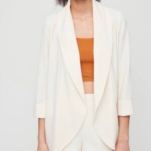 Aritzia Wilfred White Crepe Ivory Blazer